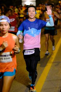 BIB: 41100, 041546
                            <button type="button" onclick="openModal(7739083)" class="btn btn-primary btn-sm float-right btn-popup" data-toggle="modal" data-target=".modal-high-quality">
                        <i class="fas fa-shopping-cart"></i> Add to Cart
                    </button>
                                            <button type="button" onclick="isThisMe(7739083, true)" class="btn btn-success btn-sm float-right btn-popup btn-isme hidden" data-toggle="tooltip" data-placement="bottom" title="นี่คือรูปของคุณใช่ไหม คลิกที่นี่เพื่อเอาเข้าอัลบั้ม">
                        <i class="fas fa-plus"></i> Add to album
                    </button>
                    <button type="button" onclick="isThisMe(7739083, false)" class="btn btn-warning btn-sm float-right btn-popup btn-isnotme hidden">
                        <i class="fas fa-ban"></i> Remove from album
                    </button>